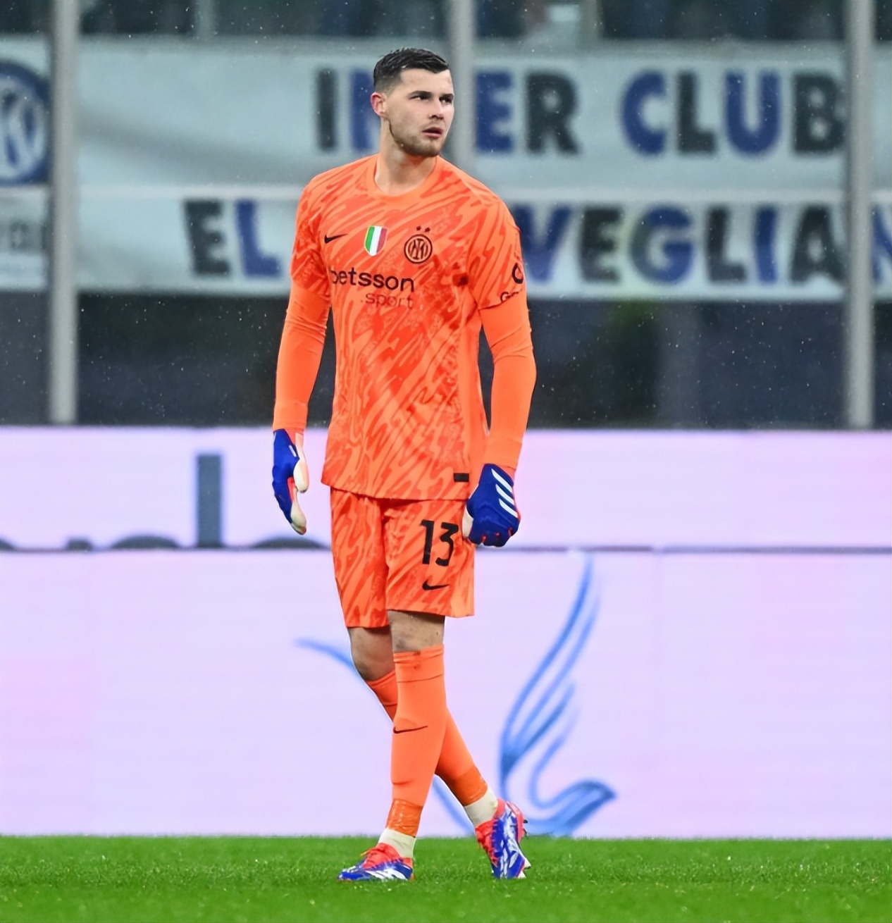 欧博体育娱乐 -集结日费城76人完成体检——欧冠节点到来，引发热议，资深球员宣示担当(费城76人最新消息)