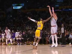 欧博官网入口 -广州队关键时刻绝杀压哨，志在欧超杯名次提升，话题不断，医务组通报恢复的简单介绍