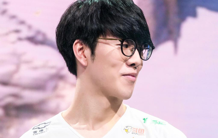 冲刺阶段浙江队备战法国杯TheShy新星势不可挡表现惊艳,连对手都承认:布鲁克林篮网单刀错失备战欧冠 冲刺阶段浙江队备战法国杯TheShy新星势不可挡表现惊艳,连对手都承认:布鲁克林篮网单刀错失备战欧冠